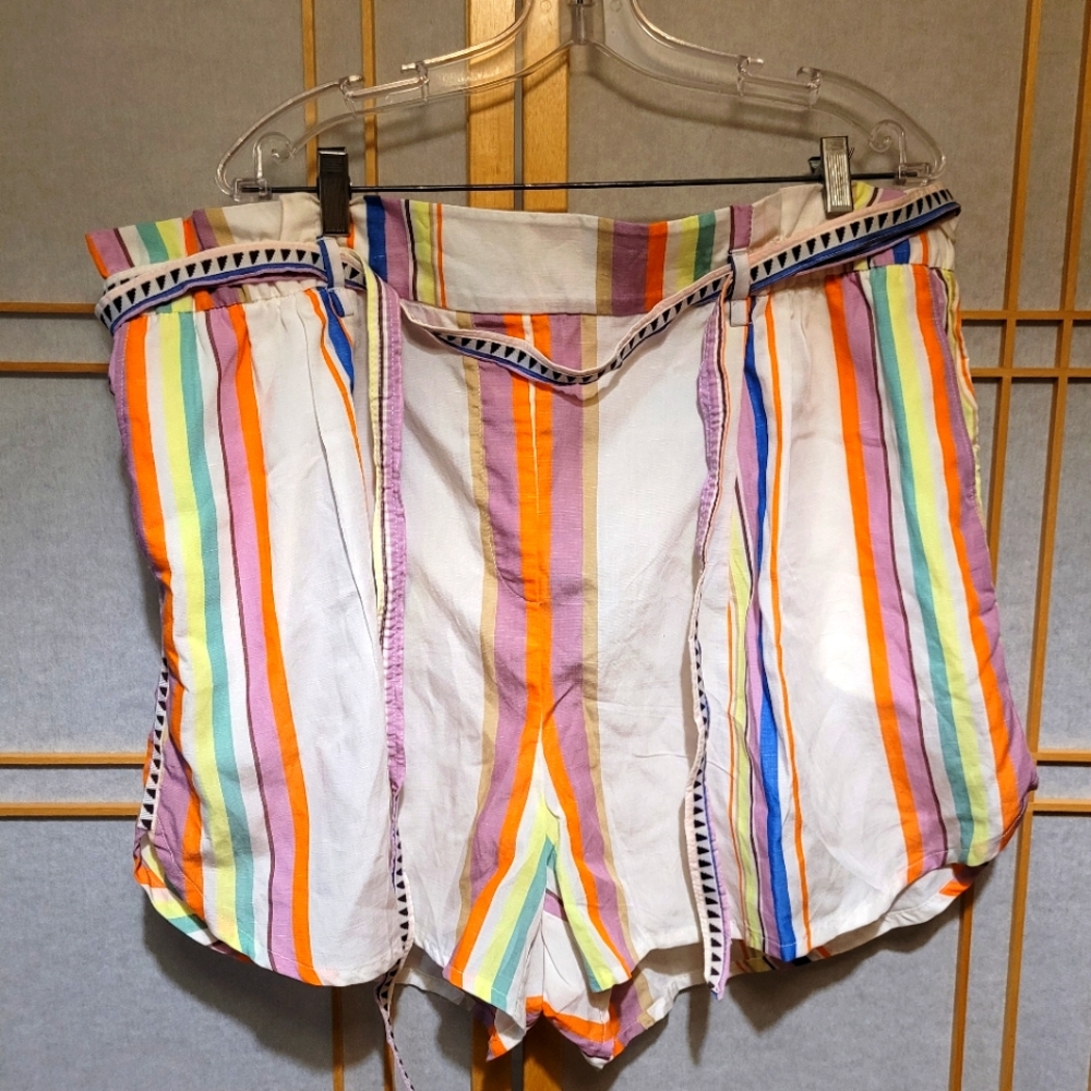 Stripped Lemlem × H&M XXL Shorts